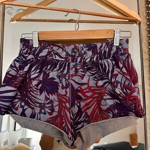 Lululemon Sz 2 shorts